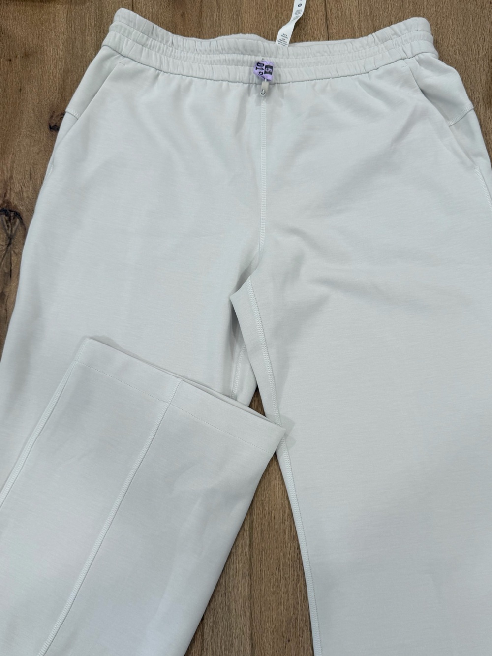 Lululemon Softstreme High-Rise Pant - Picture 4 of 13